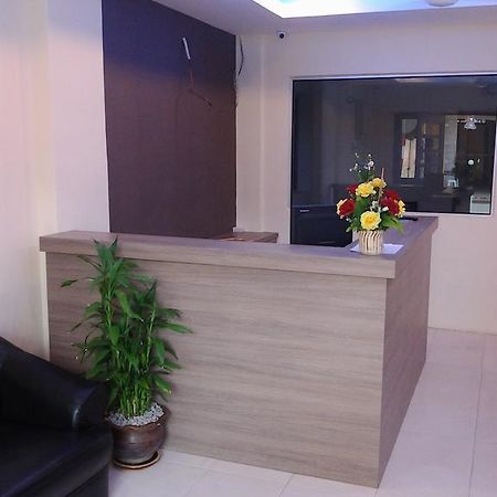 Qish Hotel Malakka Dış mekan fotoğraf