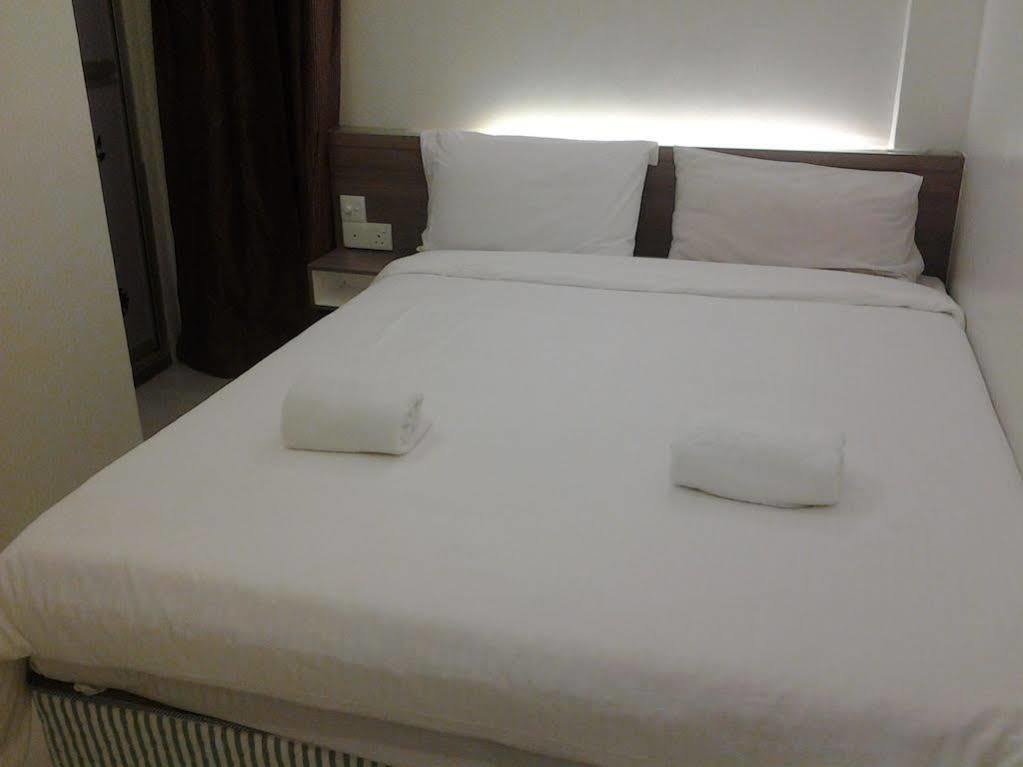 Qish Hotel Malakka Dış mekan fotoğraf